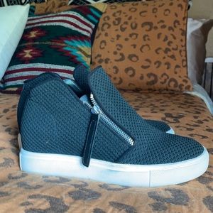 Steve Madden Sneakers